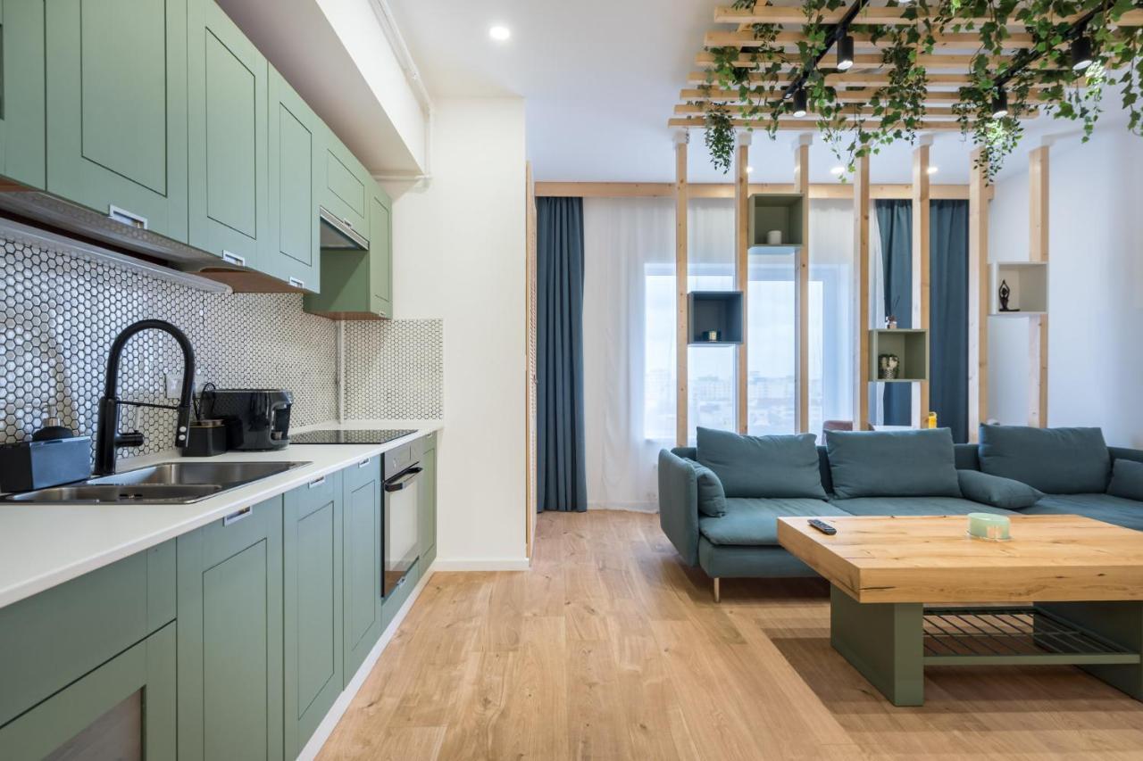 Jungle Escape - Luxe 1-Br Haven In Bucharest Appartement Buitenkant foto