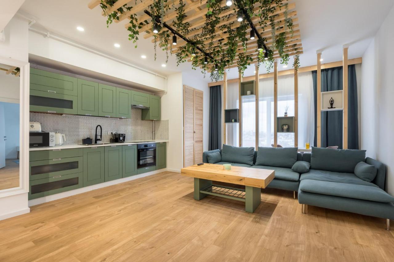 Jungle Escape - Luxe 1-Br Haven In Bucharest Appartement Buitenkant foto